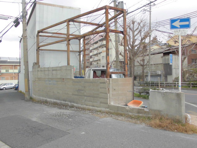 リフォの外構改修工事　吹田市　ブロック塀縮小工事